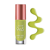 Lakmé 9 to 5 Primer + Gloss Nail Colour, Lime Treat - 6 ml